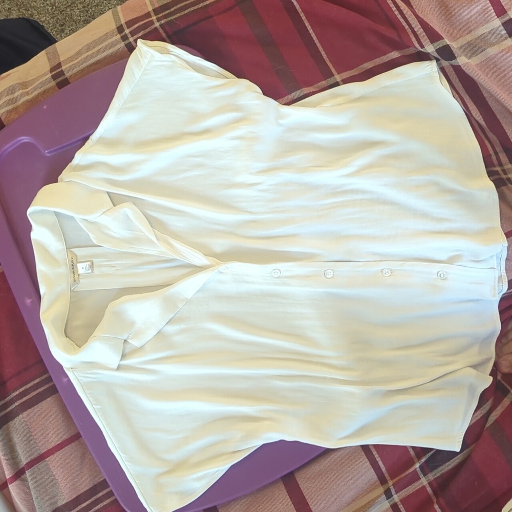 Banana Republic White Button Down Shirt